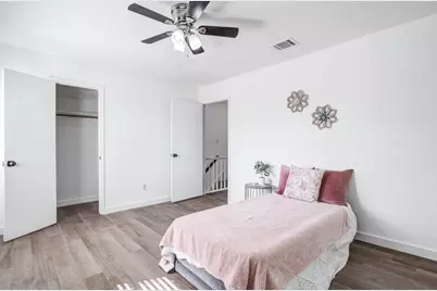 102 Banyan Street, Lake Jackson, TX 77566 - Photo 7