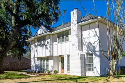 102 Banyan Street, Lake Jackson, TX 77566 - Photo 1