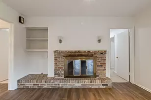 5647 Lymbar Dr, Houston, TX 77096 - Photo 9