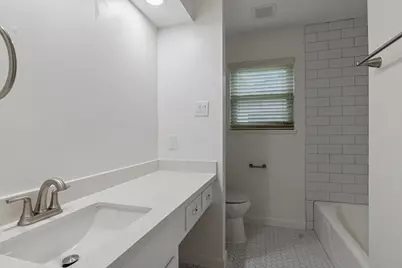 5647 Lymbar Drive, Houston, TX 77096 - Photo 19