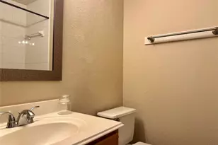 4015 Redwood Arbor Ln, Fresno, TX 77545 - Photo 17