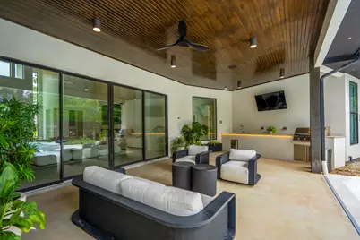 11736 Canyon Court, Conroe, TX 77385 - Photo 37