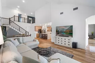 16103 Sapphire Crst Dr, Conroe, TX 77302 - Photo 17