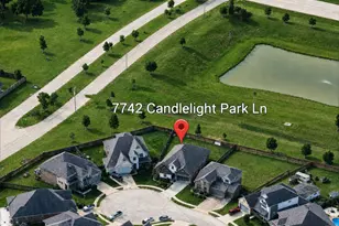7742 Candlelight Park Ln, Spring, TX 77379 - Photo 3