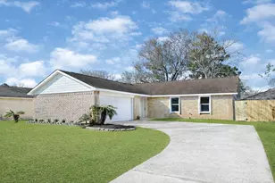 17519 Jolly Boat Dr, Crosby, TX 77532 - Photo 1