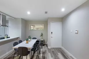 17 W Broken Oak, The Woodlands, TX 77381 - Photo 7