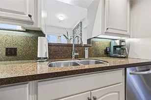 702 Foster Dr, Richmond, TX 77469 - Photo 19