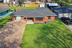 515 Maple Way, Houston, TX 77015 - Photo 1