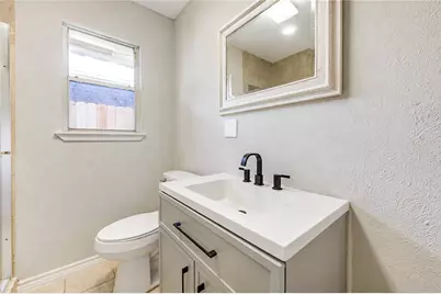 2614 7th Avenue N, Texas City, TX 77590 - Photo 23