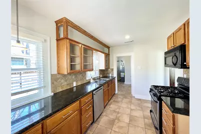 405 E 28th Street, Houston, TX 77008 - Photo 19