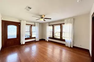 405 E 28th St, Houston, TX 77008 - Photo 9