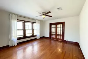405 E 28th St, Houston, TX 77008 - Photo 7