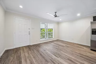 300 Pecore Street #26, Houston, TX 77009 - Photo 7