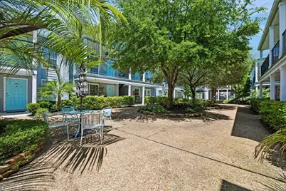 300 Pecore Street #26, Houston, TX 77009 - Photo 11