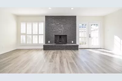 10378 Briar Forest Drive #32/5, Houston, TX 77042 - Photo 11