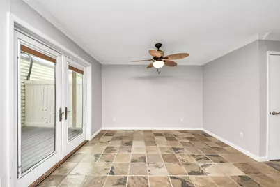 2588 Bering Drive, Houston, TX 77057 - Photo 9