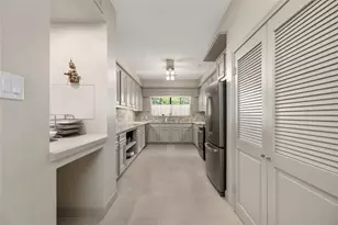 1806 Potomac Dr, Houston, TX 77057 - Photo 11