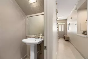 1806 Potomac Dr, Houston, TX 77057 - Photo 23
