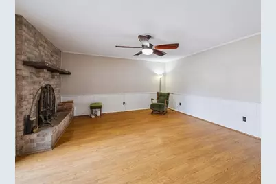3902 Broken Elm Drive, Spring, TX 77388 - Photo 9