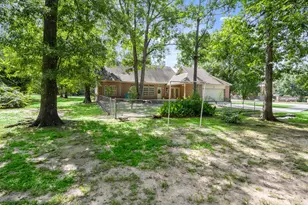 21 Panorama Dr, Conroe, TX 77304 - Photo 35