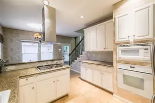 4122 Harbour Cove Cir, Missouri City, TX 77459 - Photo 19