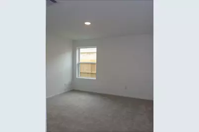 5122 Red Drum Drive, Baytown, TX 77521 - Photo 9