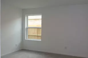 5122 Red Drum Dr, Baytown, TX 77521 - Photo 9