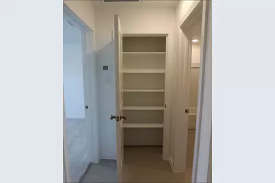 5122 Red Drum Drive, Baytown, TX 77521 - Photo 5