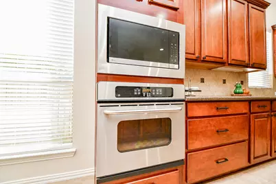 45 Cherry Hills Drive, Houston, TX 77064 - Photo 17