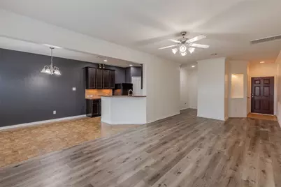 11527 Champions Green Drive, Houston, TX 77066 - Photo 3