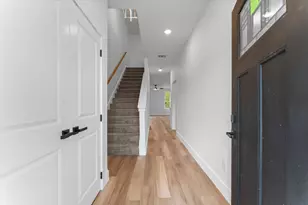 8205 Carver Rd, Houston, TX 77088 - Photo 9