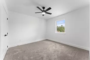 8205 Carver Rd, Houston, TX 77088 - Photo 27