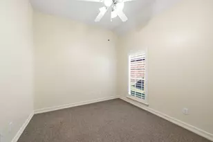 1222 Seamist Dr, Houston, TX 77008 - Photo 11