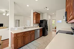 9611 Oxford Grove Dr, Houston, TX 77095 - Photo 13