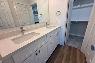 2734 Discovery Trails Ct, Conroe, TX 77301 - Photo 7