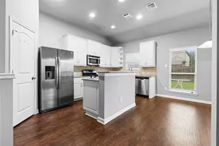 4202 Shallow Creek Ct, College Station, TX 77845 - Photo 3