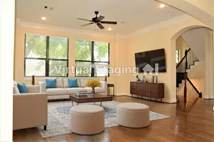 615 W 27th St, Houston, TX 77008 - Photo 1