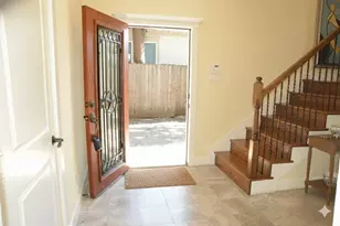 615 W 27th St, Houston, TX 77008 - Photo 7