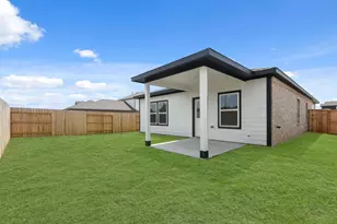 460 Long Br Dr, Dayton, TX 77535 - Photo 19