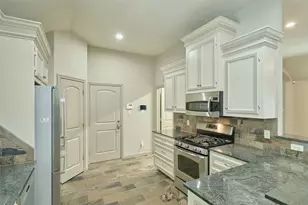 13613 Vail Dr, Montgomery, TX 77356 - Photo 13