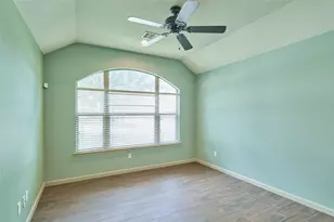 13613 Vail Dr, Montgomery, TX 77356 - Photo 25