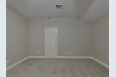 12043 Belle Court, Pinehurst, TX 77362 - Photo 9