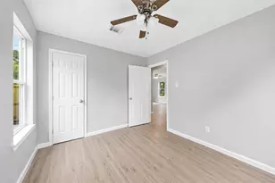 6403 Gainesville St, Houston, TX 77020 - Photo 19