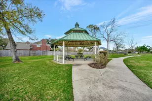 2806 Sea Channel Dr, Seabrook, TX 77586 - Photo 47