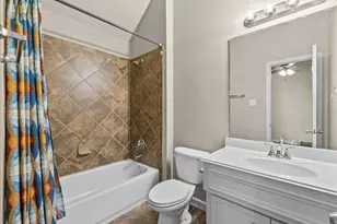 629 Pelican Harbour Dr, Texas City, TX 77590 - Photo 25