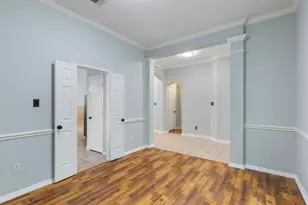 6 E Cottage Green St, The Woodlands, TX 77382 - Photo 9