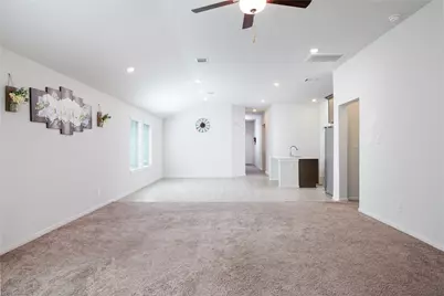 10112 Basil Beebalm Trail, Magnolia, TX 77354 - Photo 3