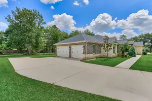 11767 Grand Harbor Blvd, Montgomery, TX 77356 - Photo 29