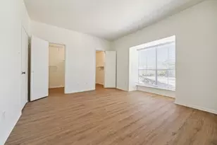 2100 Tanglewilde St, Houston, TX 77063 - Photo 9