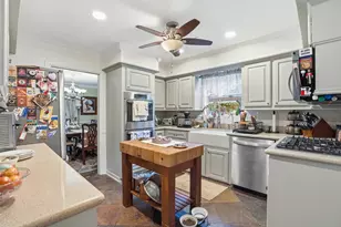 5814 Lodge Creek Dr, Houston, TX 77066 - Photo 7